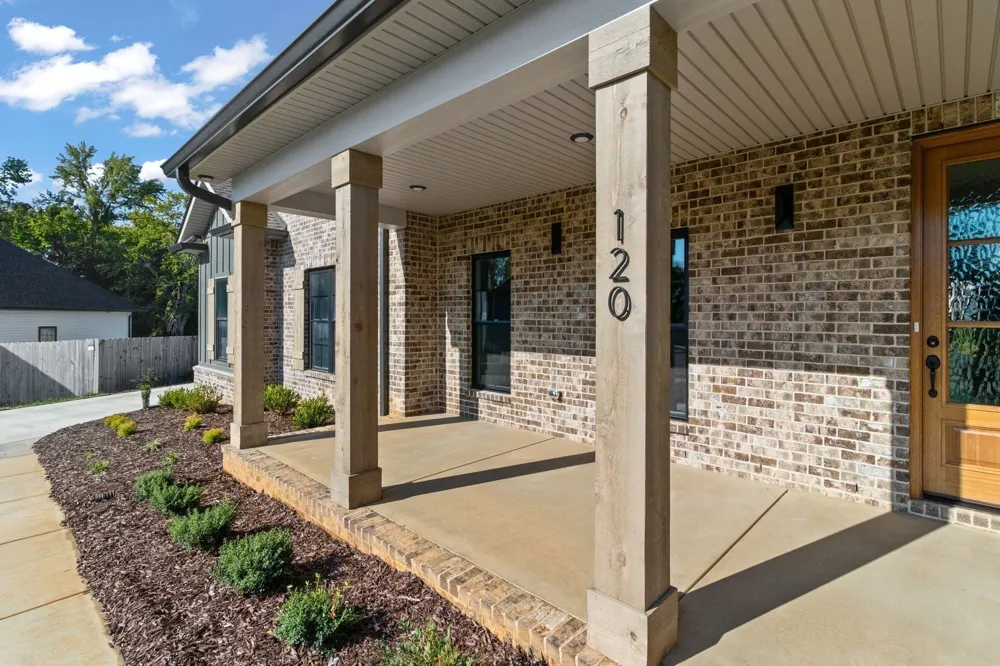 120 Denton Ct Clarksville, TN 37043