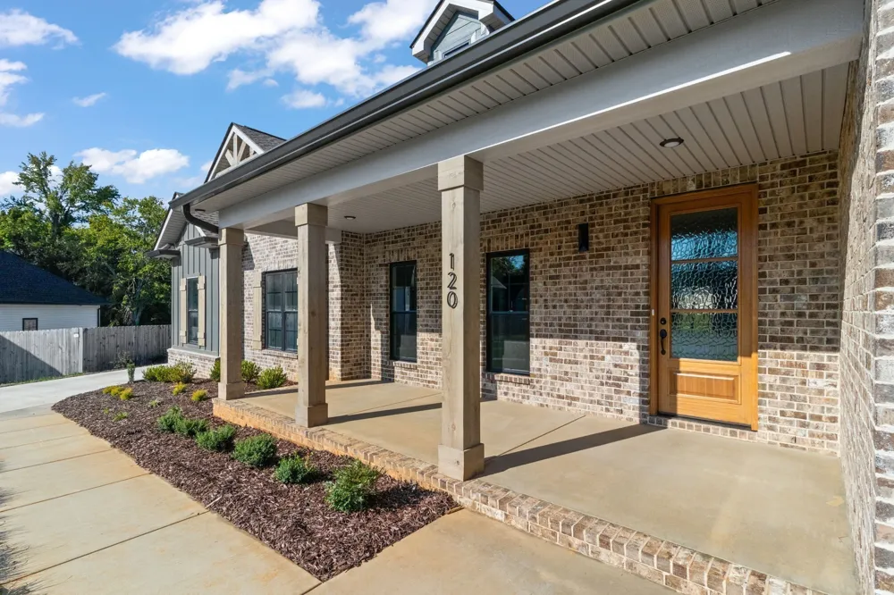 120 Denton Ct Clarksville, TN 37043