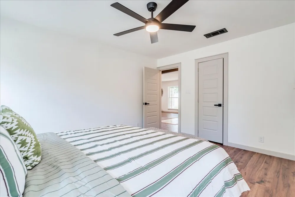1102 Austin Avenue Georgetown, TX 78626