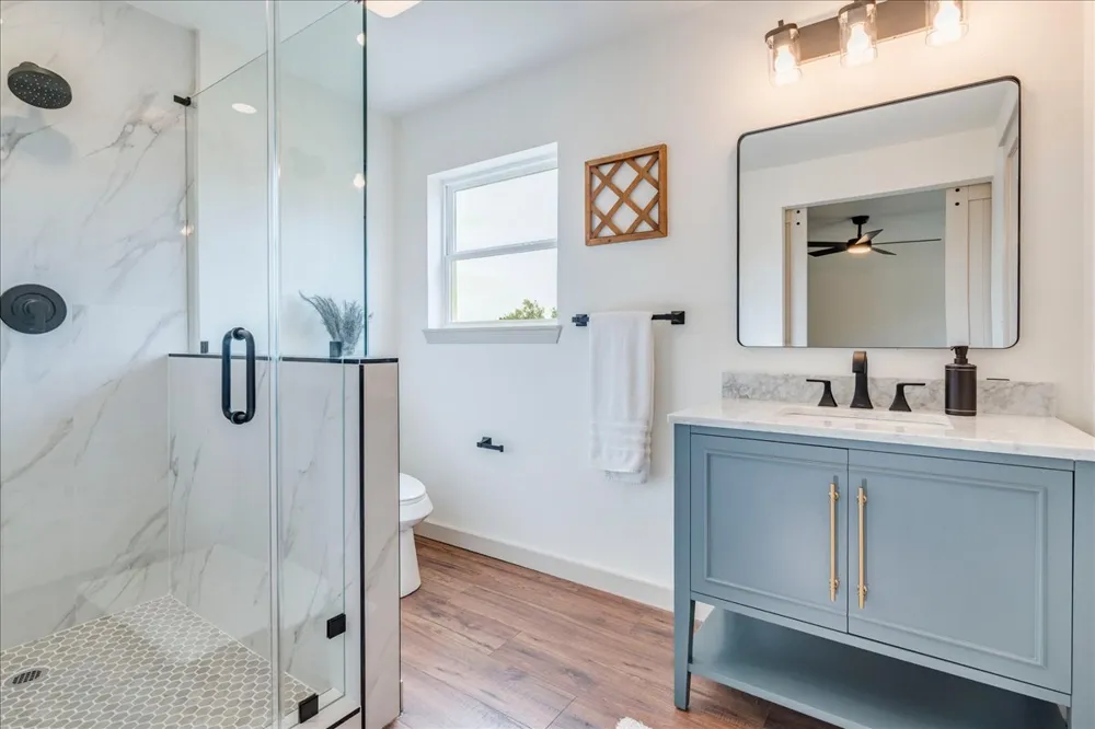 1102 Austin Avenue Georgetown, TX 78626