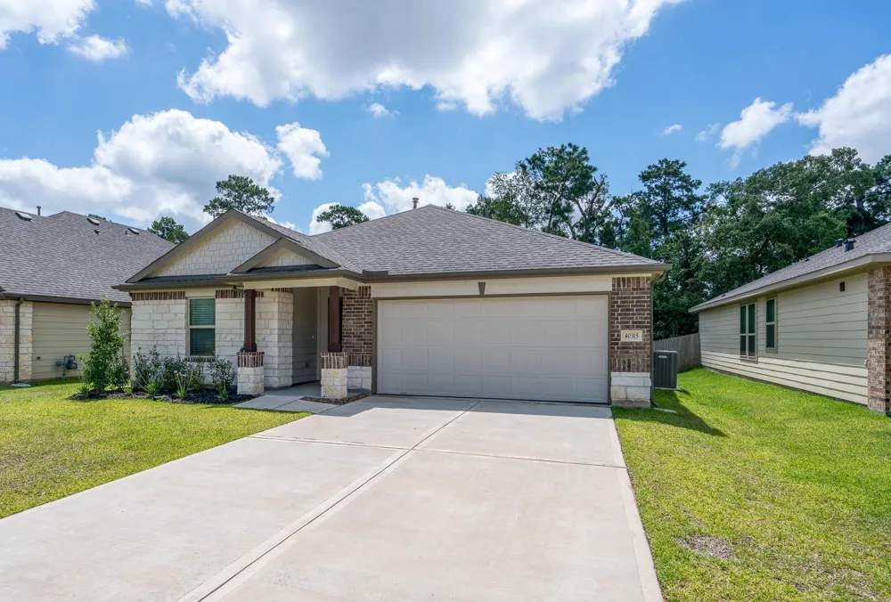 40315 S Hill Pass Magnolia, TX 77354