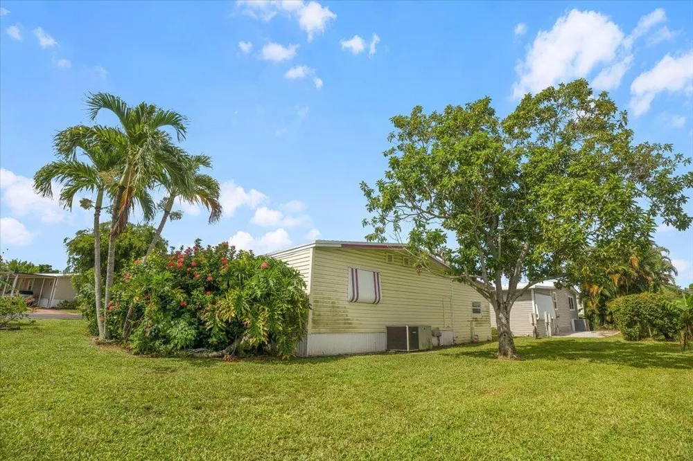 109 NW 51ST STREET Deerfield Beach, FL 33064