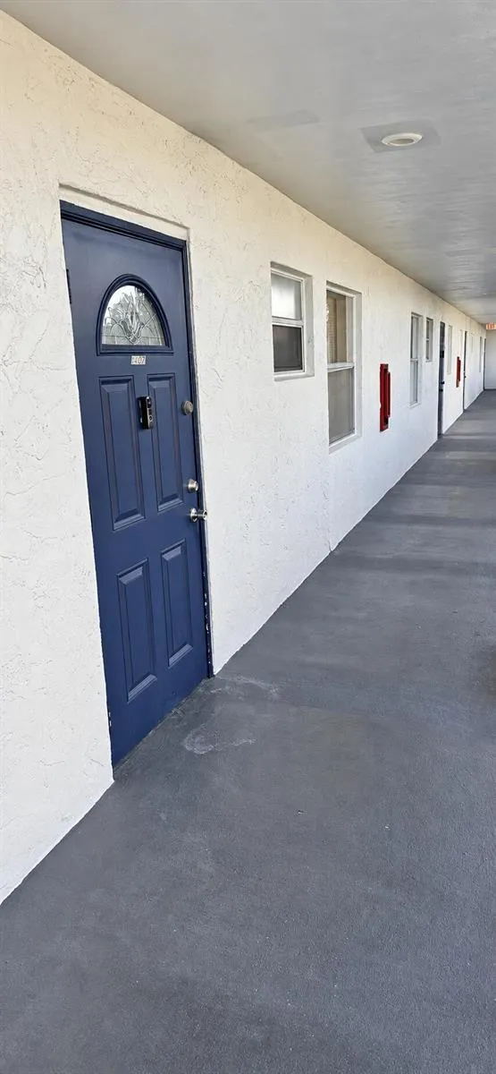 8320 SANDS POINT BOULEVARD #M207 Tamarac, FL 33321
