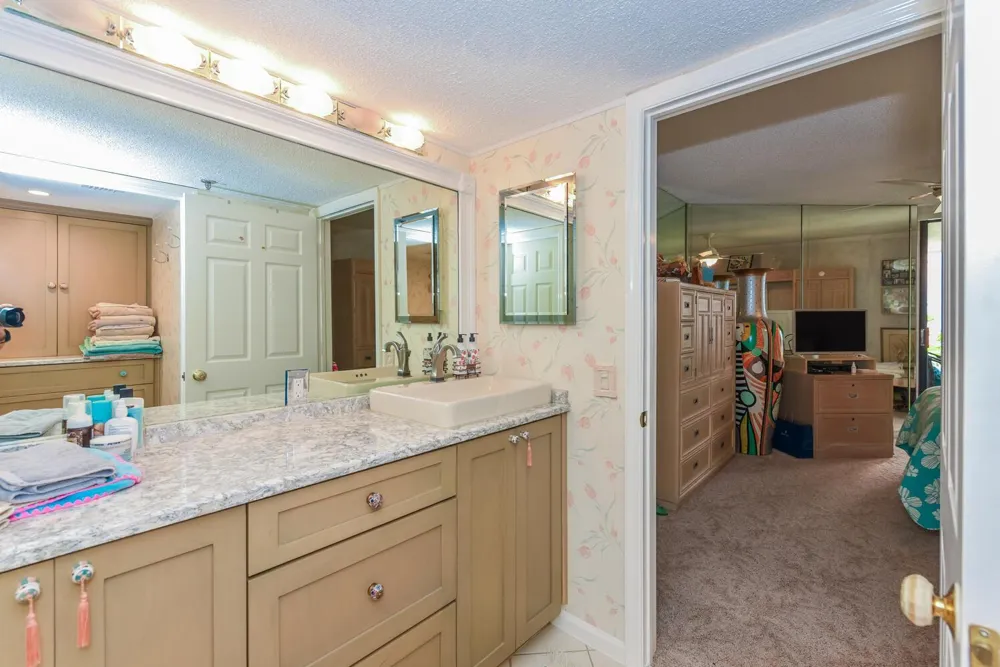 176 Helios Drive #308 Jupiter, FL 33477