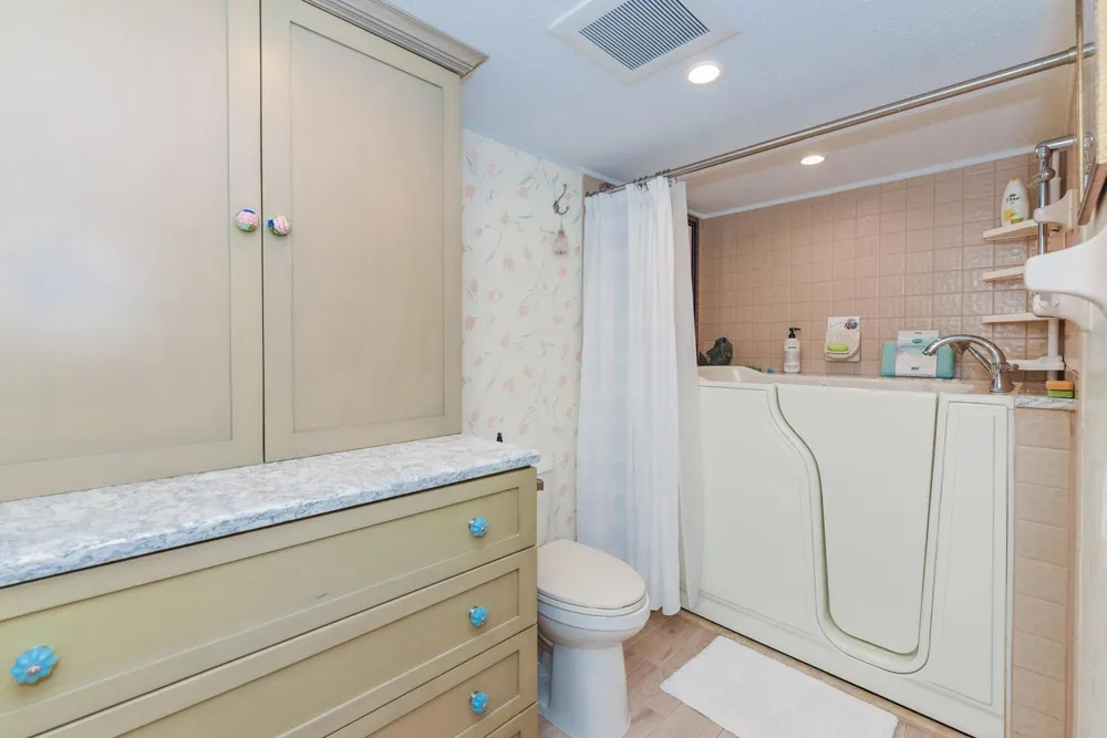 176 Helios Drive #308 Jupiter, FL 33477
