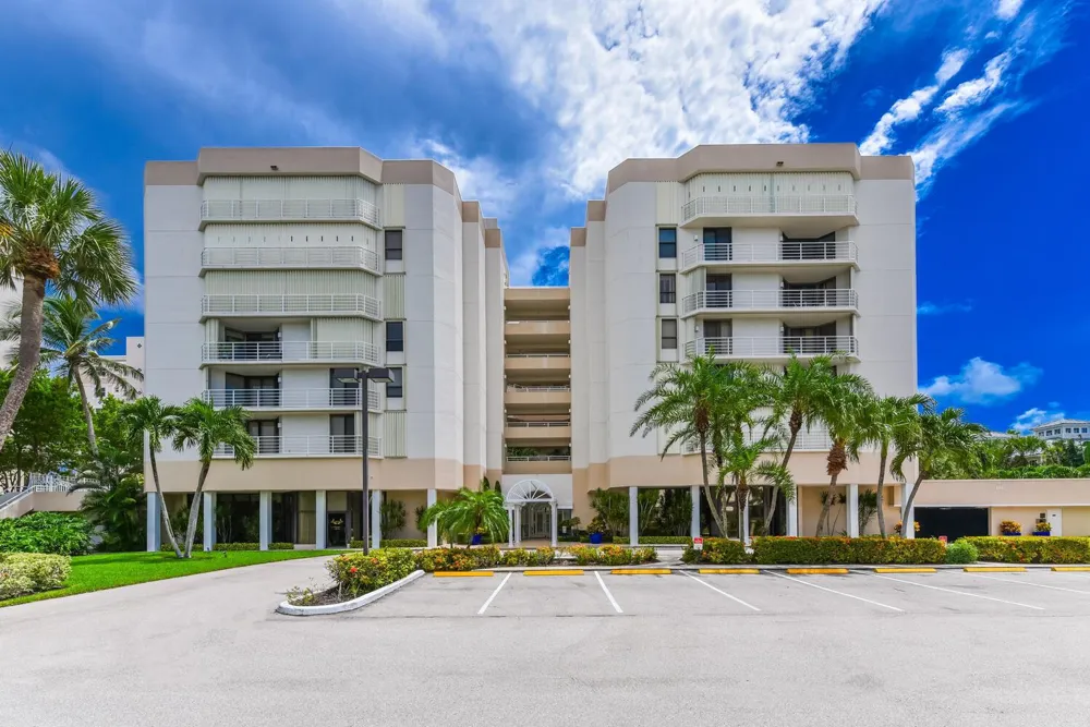 176 Helios Drive #308 Jupiter, FL 33477