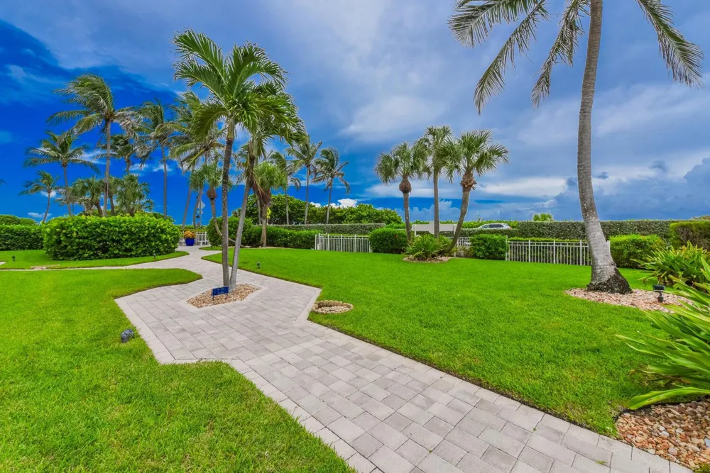 176 Helios Drive #308 Jupiter, FL 33477