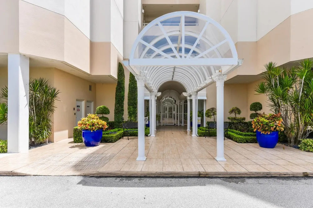 176 Helios Drive #308 Jupiter, FL 33477