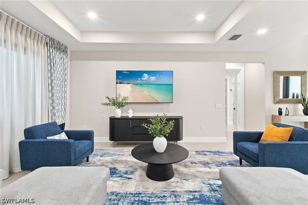 Hickory Wood Drive Naples, FL 34119