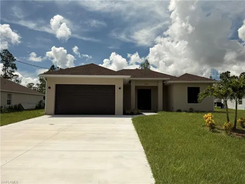 469 Woodman Drive