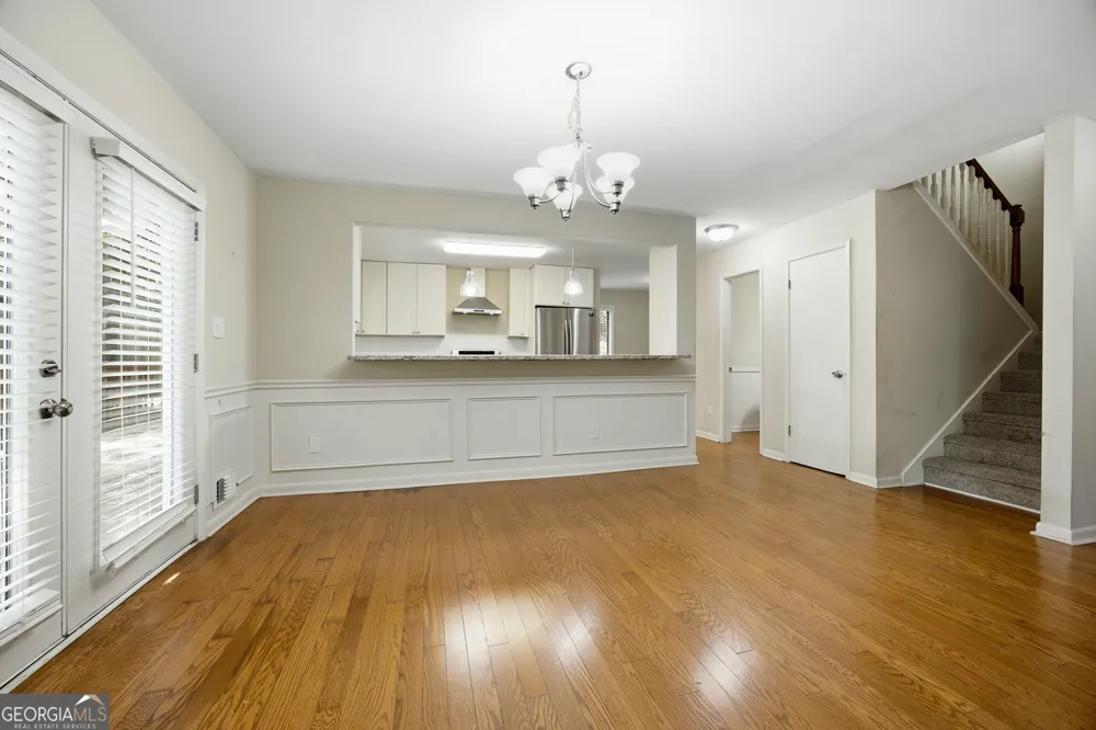 410 N Eagles Bluff Alpharetta, GA 30022