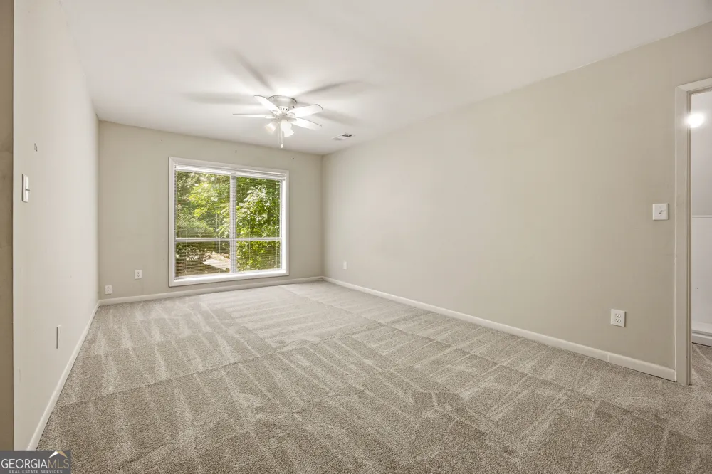410 N Eagles Bluff Alpharetta, GA 30022