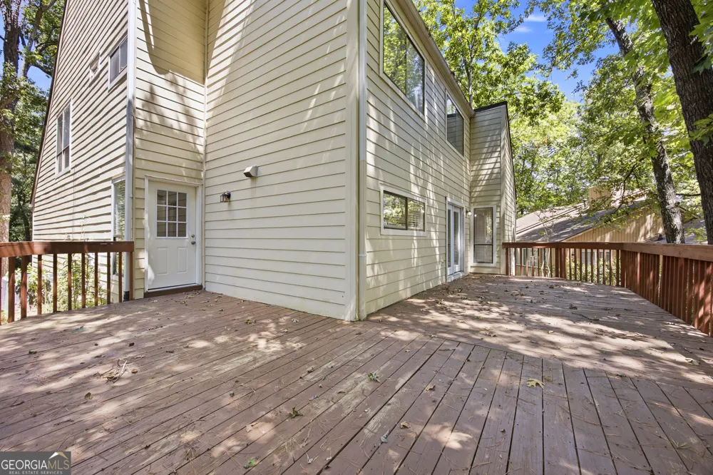410 N Eagles Bluff Alpharetta, GA 30022
