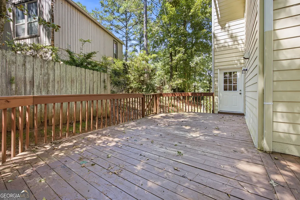 410 N Eagles Bluff Alpharetta, GA 30022
