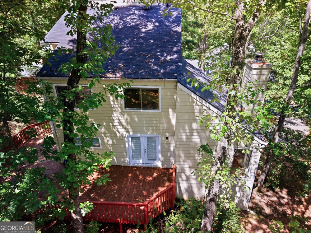 410 N Eagles Bluff Alpharetta, GA 30022