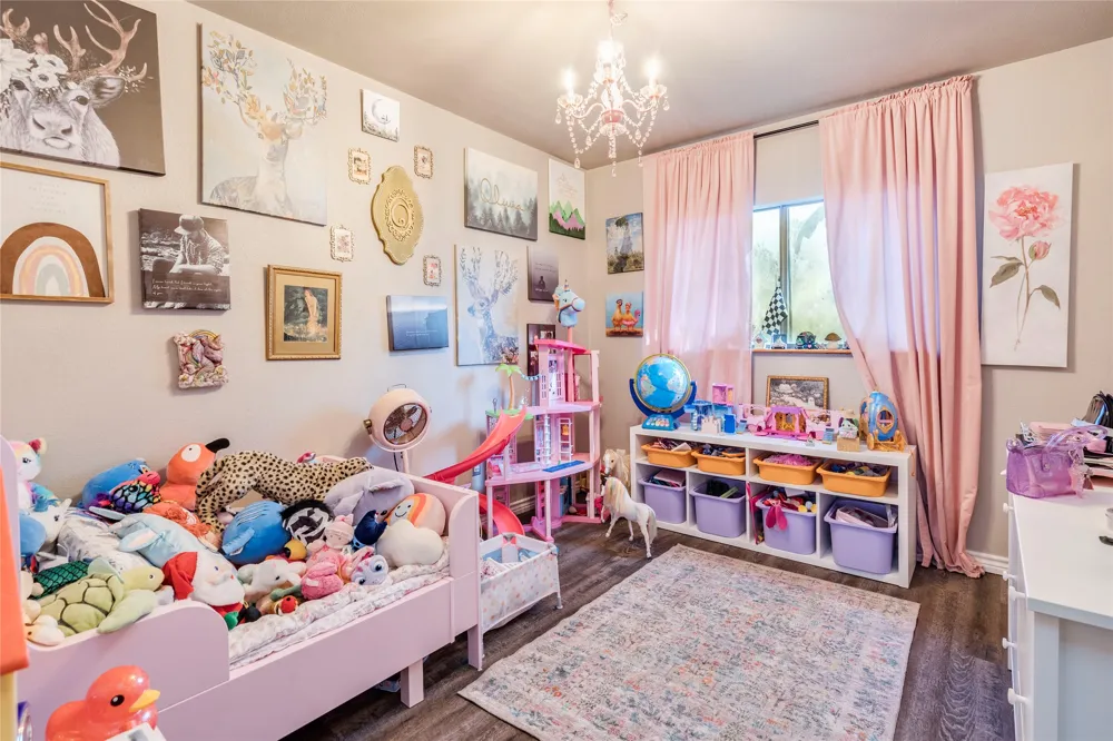4400 Manzanillo Drive Austin, TX 78749