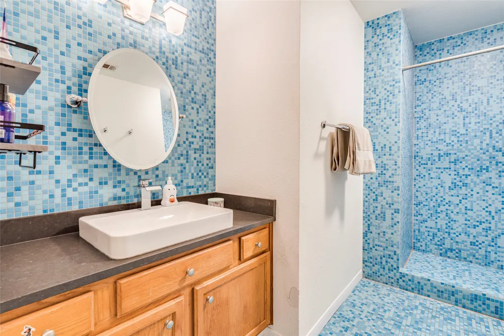 4400 Manzanillo Drive Austin, TX 78749