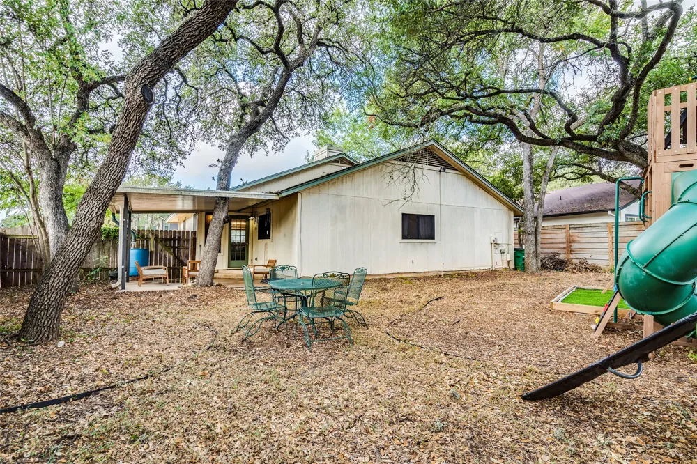 4400 Manzanillo Drive Austin, TX 78749