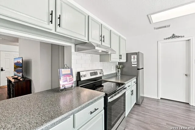 7622 Barking Creek San Antonio, TX 78254