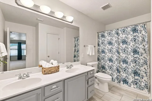 7622 Barking Creek San Antonio, TX 78254