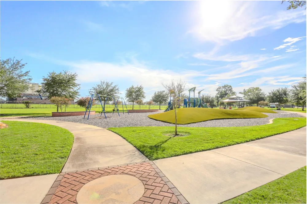 511 Guyer Street Sugar Land, TX 77498