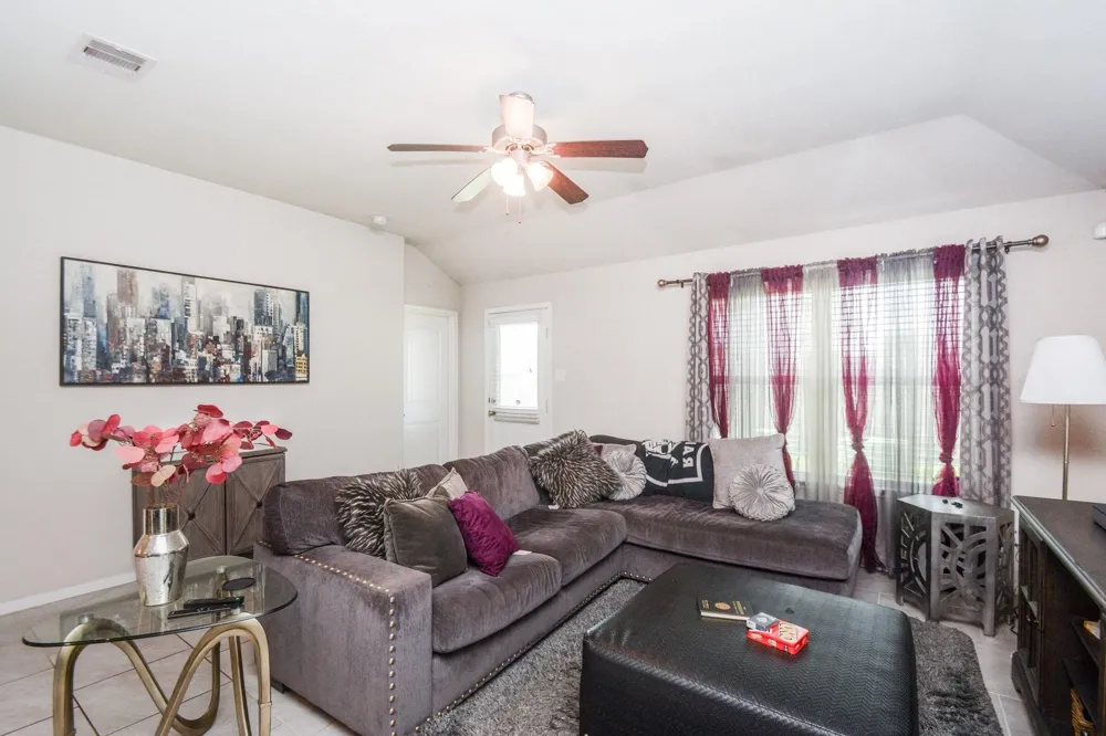 342 Glencarry Trail Rosharon, TX 77583