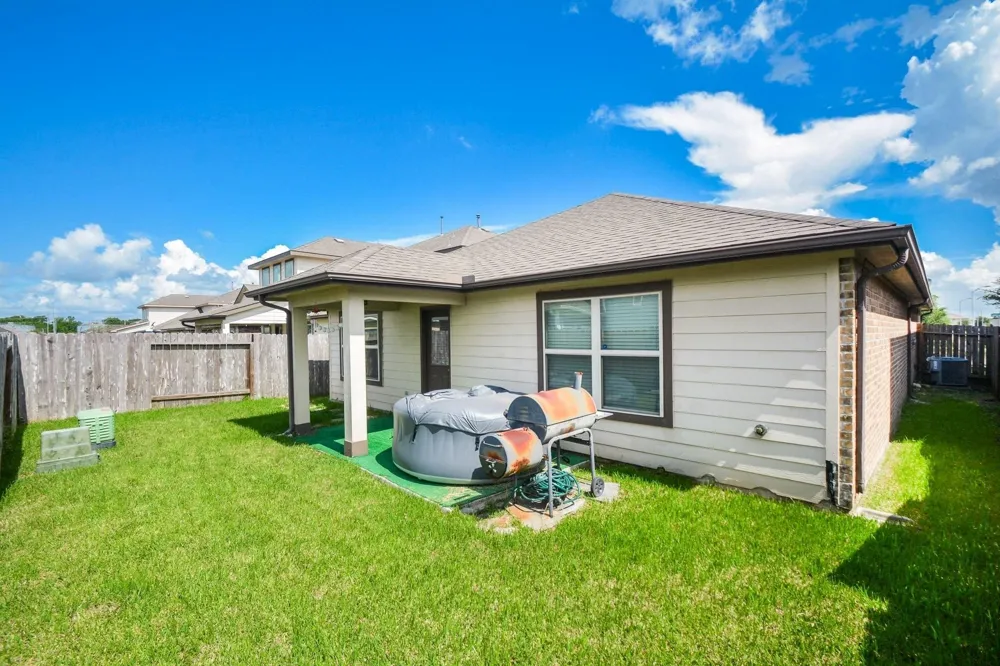 342 Glencarry Trail Rosharon, TX 77583
