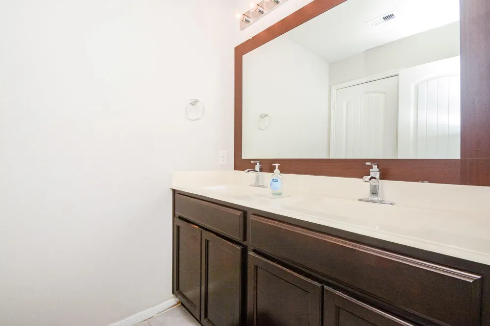 342 Glencarry Trail Rosharon, TX 77583
