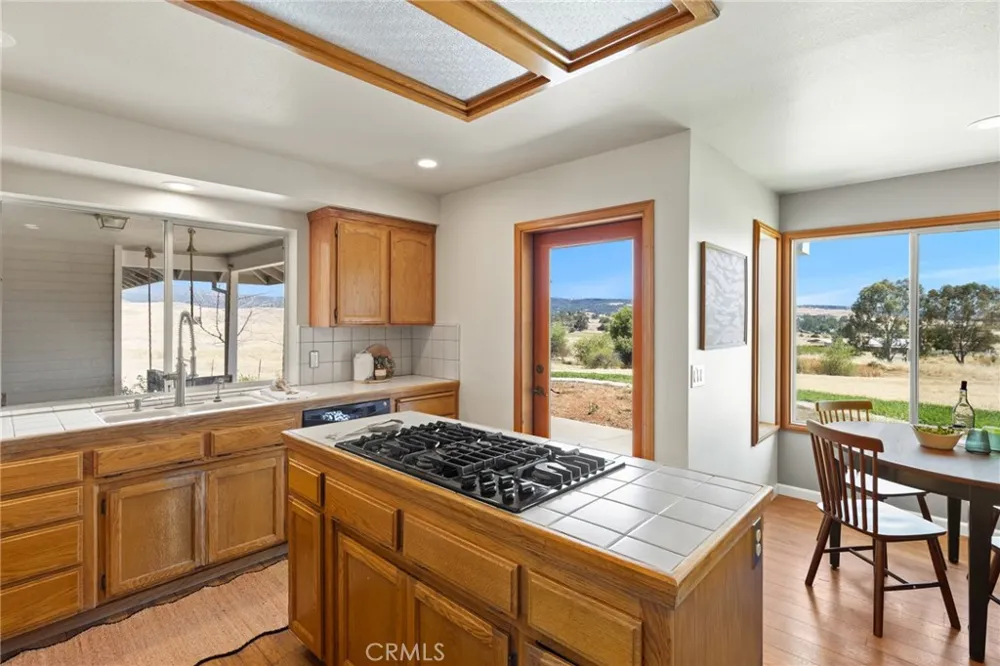 2554 Lake Hill Drive Butte Valley, CA 95965