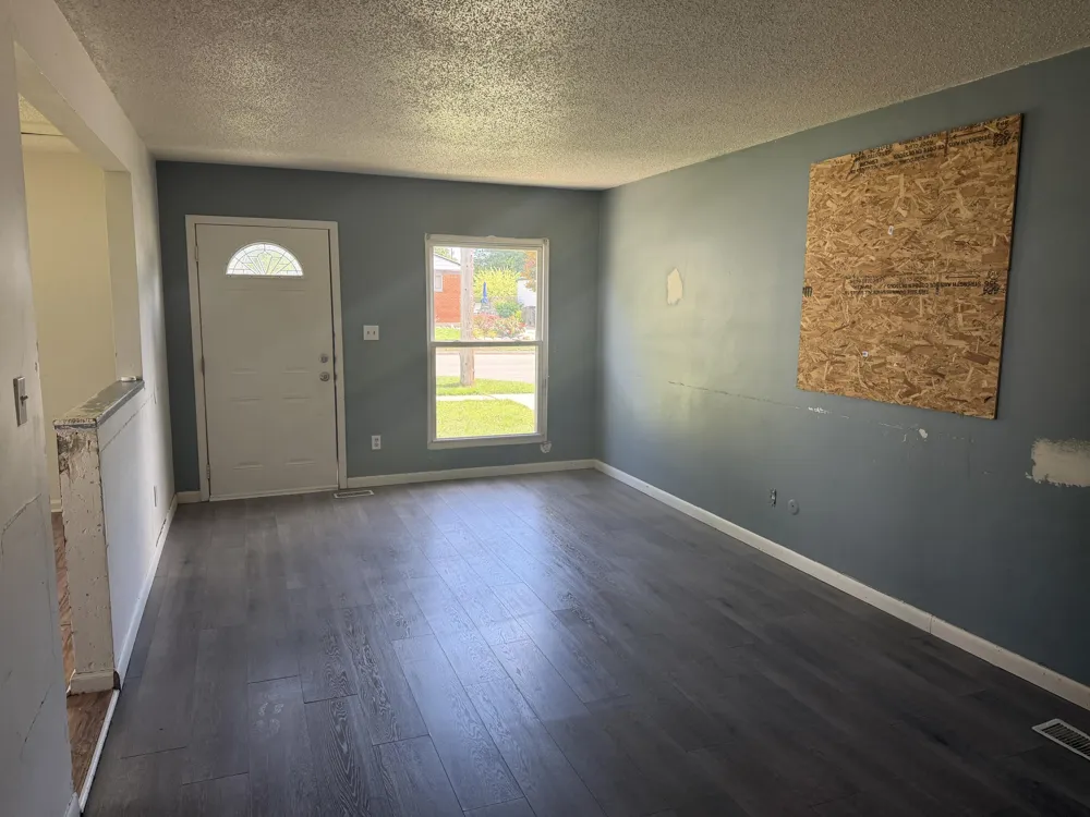 418 Franklin Road Pontiac, MI 48341