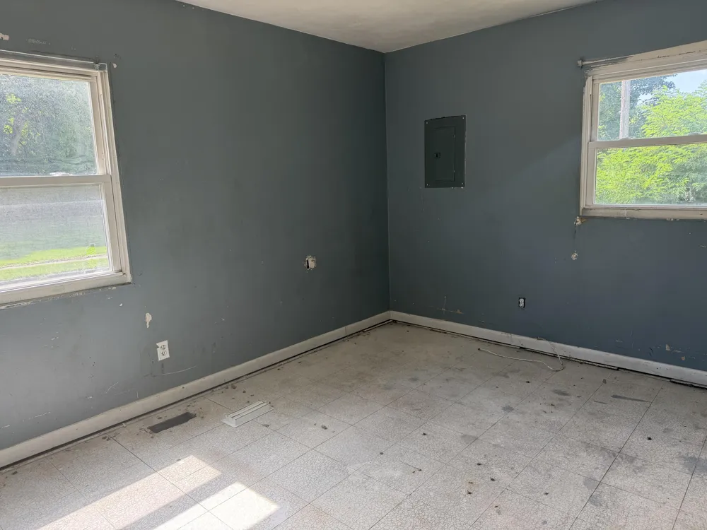 418 Franklin Road Pontiac, MI 48341
