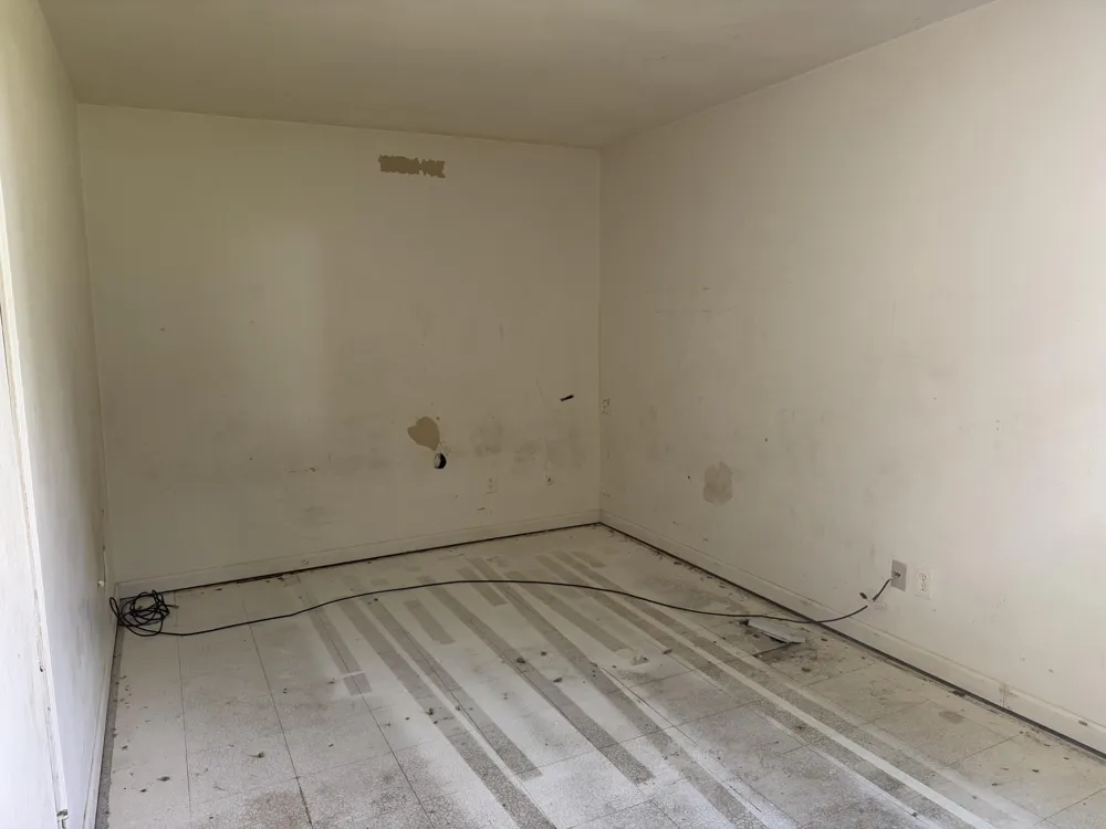 418 Franklin Road Pontiac, MI 48341