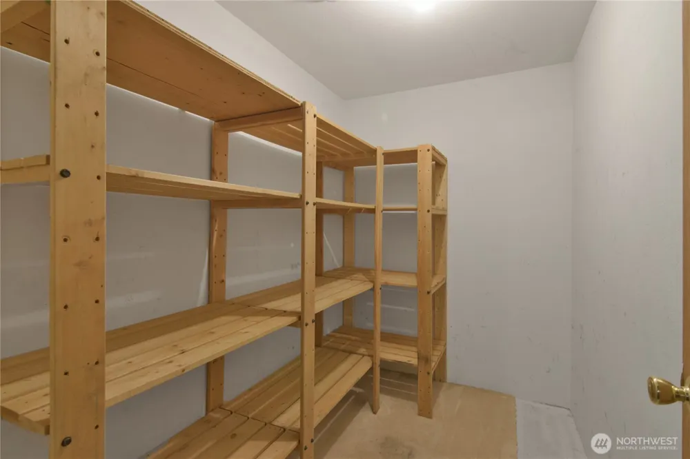 700 160th Street #A314 Shoreline, WA 98133