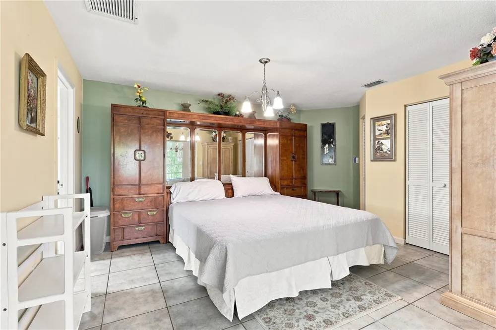 468 HARLAND STREET North Port, FL 34287
