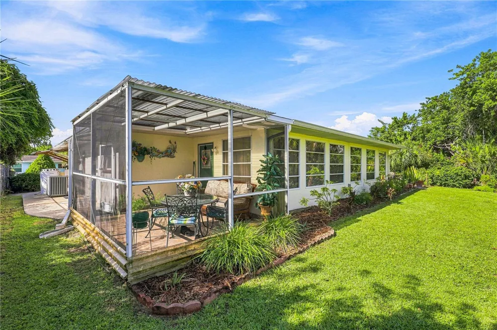 468 HARLAND STREET North Port, FL 34287