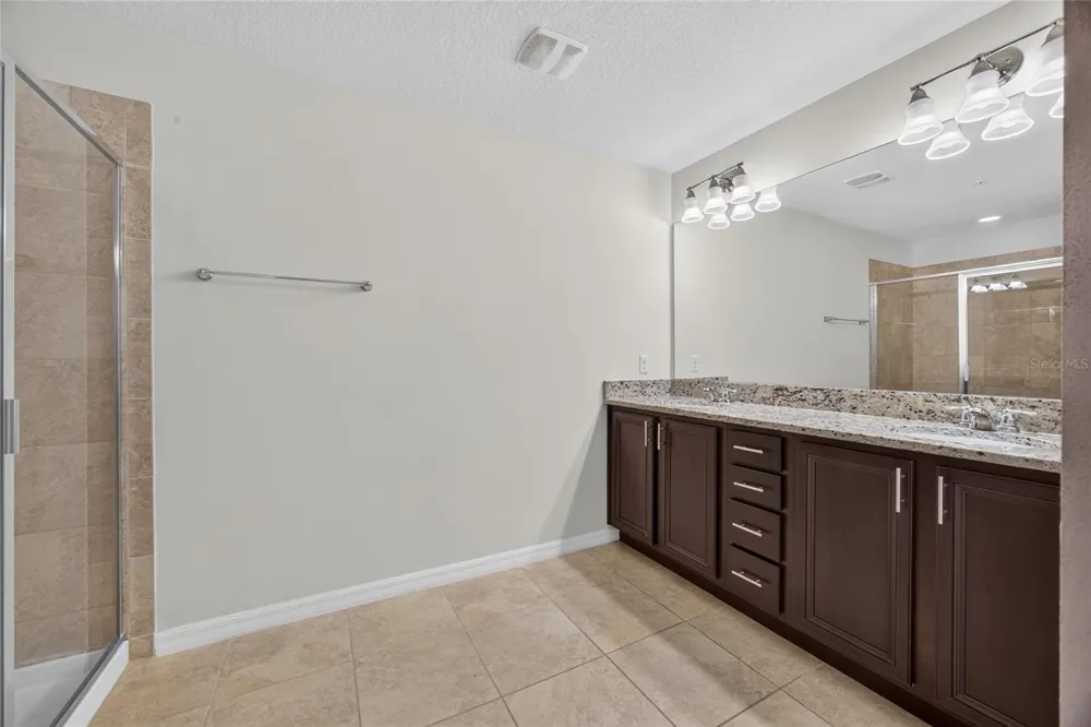 3004 ALESSA LOOP Apopka, FL 32703