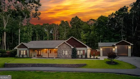 52 Ivy Ridge CT