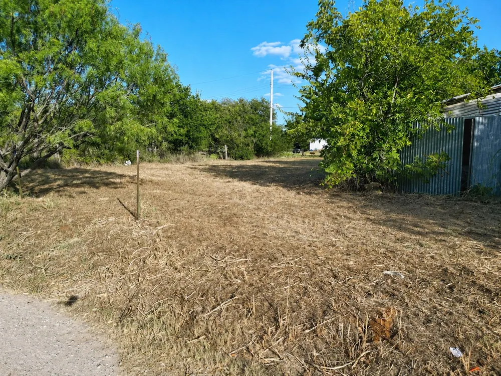 1301 Avenue A Cisco, TX 76437