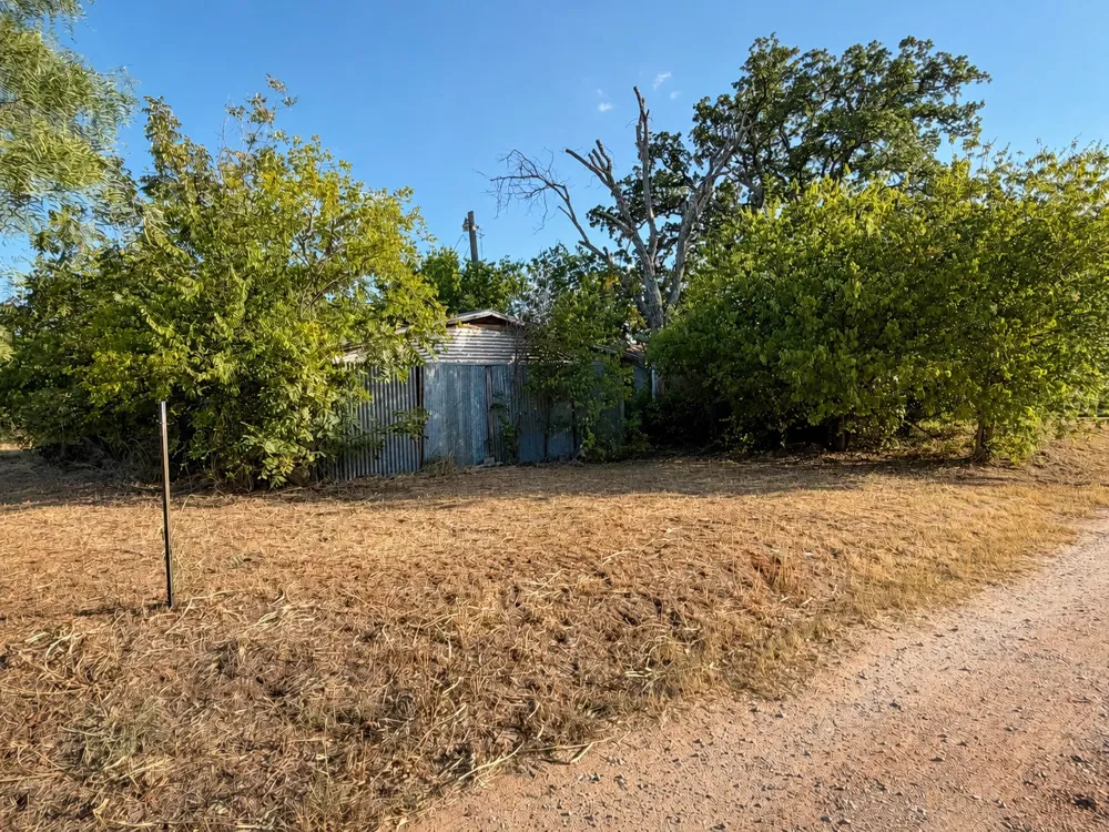 1301 Avenue A Cisco, TX 76437