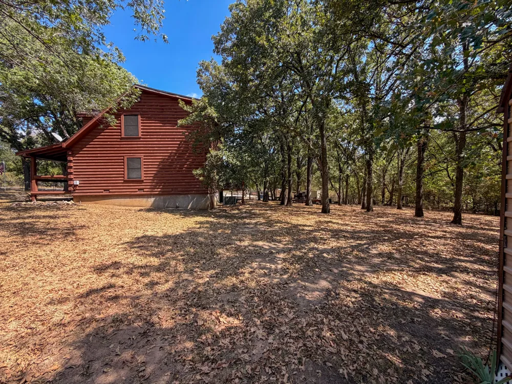 111 Rocky Road Pottsboro, TX 75076