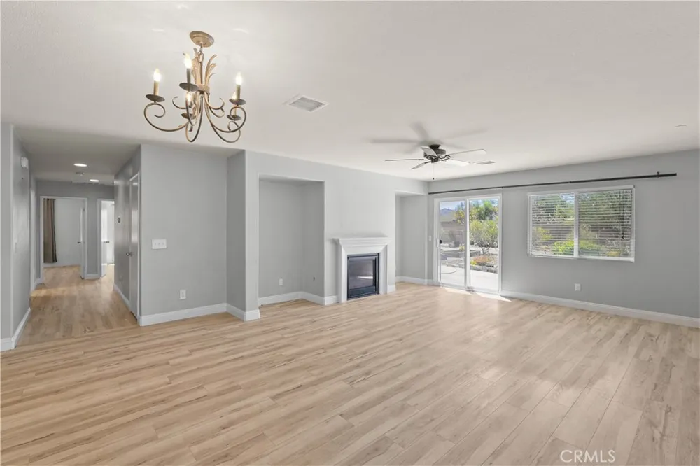 389 Suncup Hemet, CA 92543