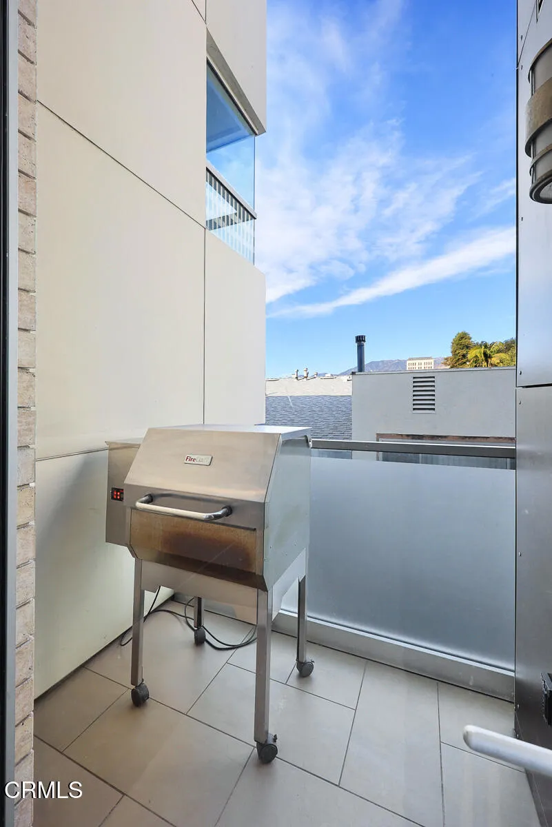 257 S Hudson Avenue #301 Pasadena, CA 91101