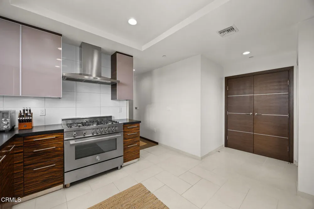 257 S Hudson Avenue #301 Pasadena, CA 91101