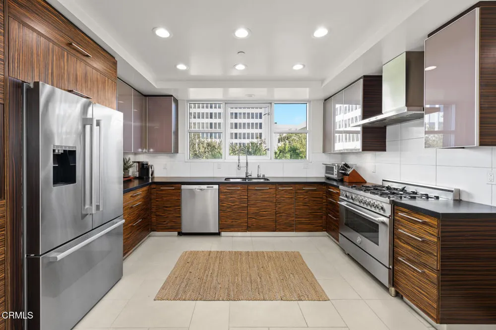 257 S Hudson Avenue #301 Pasadena, CA 91101