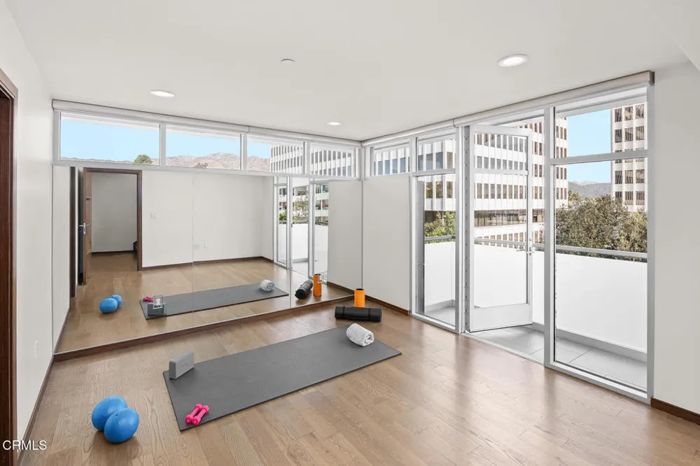 257 S Hudson Avenue #301 Pasadena, CA 91101