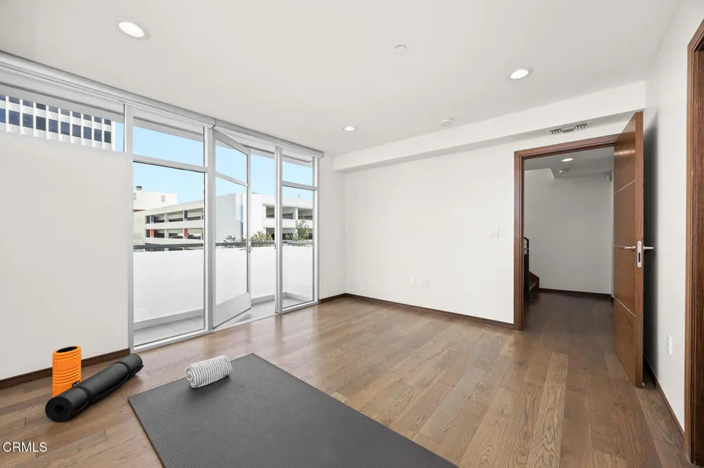 257 S Hudson Avenue #301 Pasadena, CA 91101