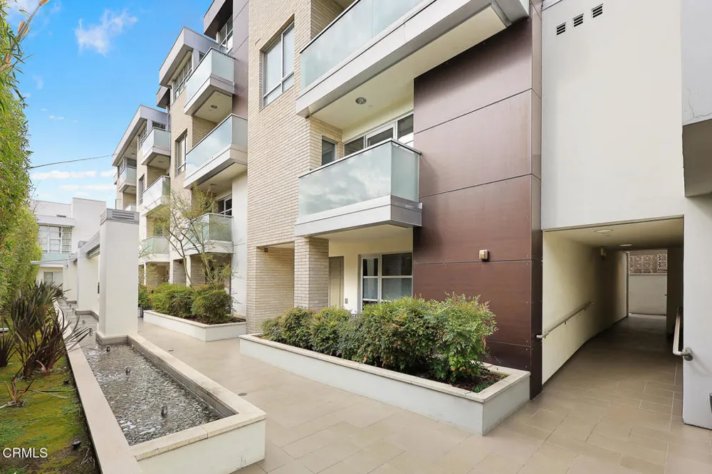 257 S Hudson Avenue #301 Pasadena, CA 91101
