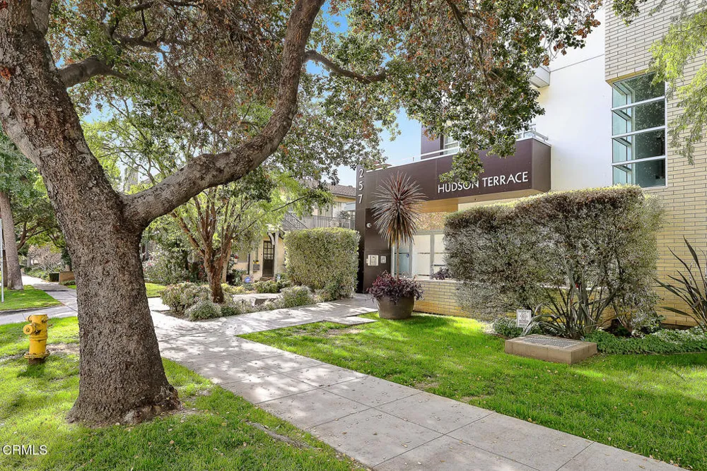 257 S Hudson Avenue #301 Pasadena, CA 91101