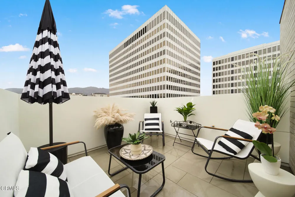 257 S Hudson Avenue #301 Pasadena, CA 91101