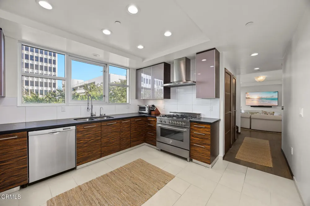 257 S Hudson Avenue #301 Pasadena, CA 91101